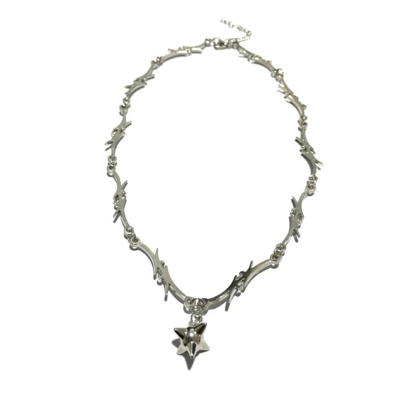 THORN NECKLACE